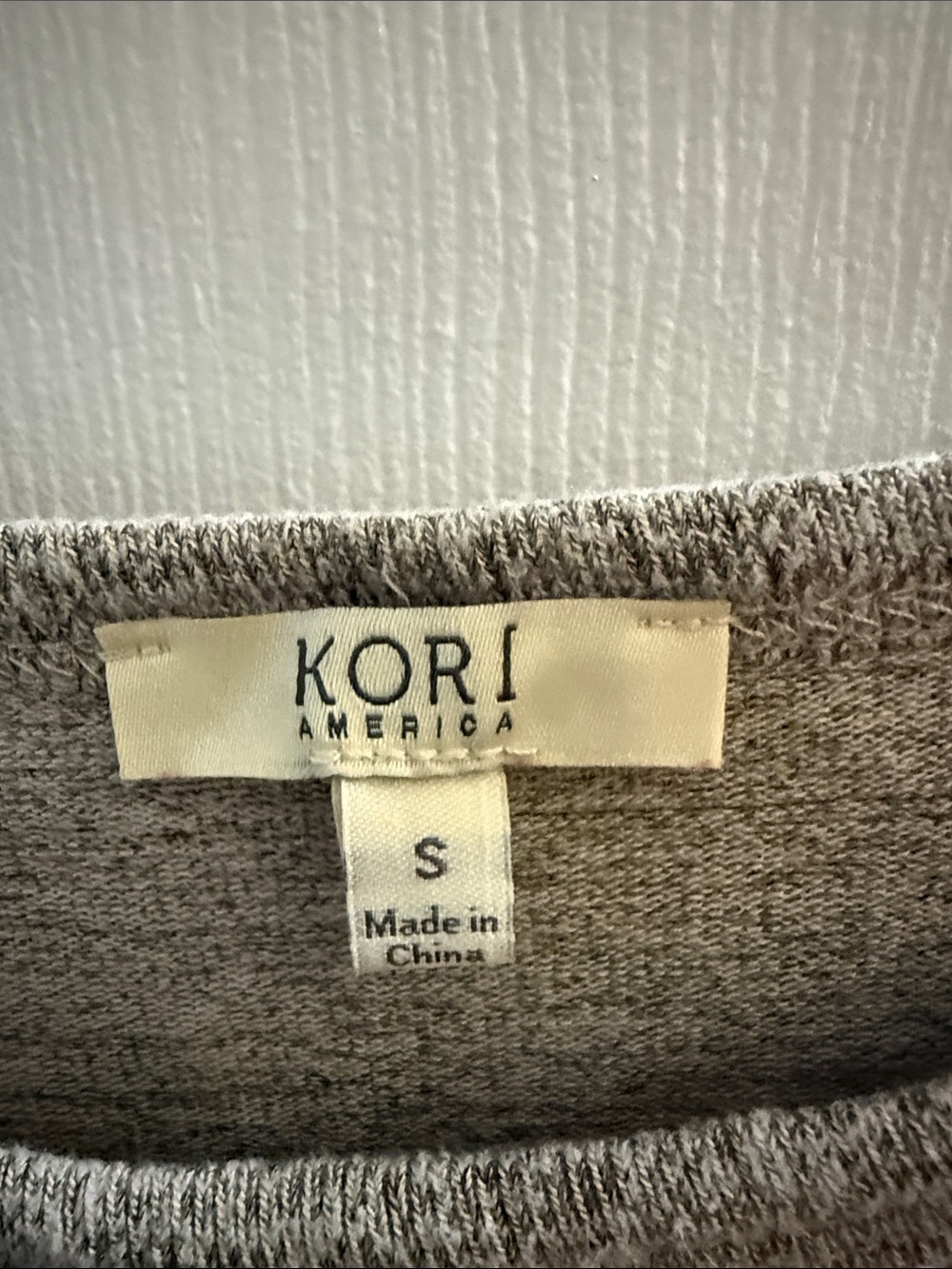 KORI Gray Knit Long-Sleeve Top with White Lace Front and Brown Layered Hem - Picture 2 of 3